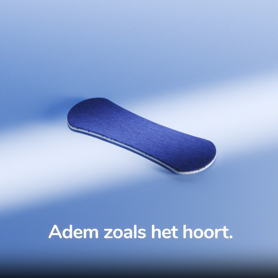 Snoozeless Blauwe neusstrip 3d render